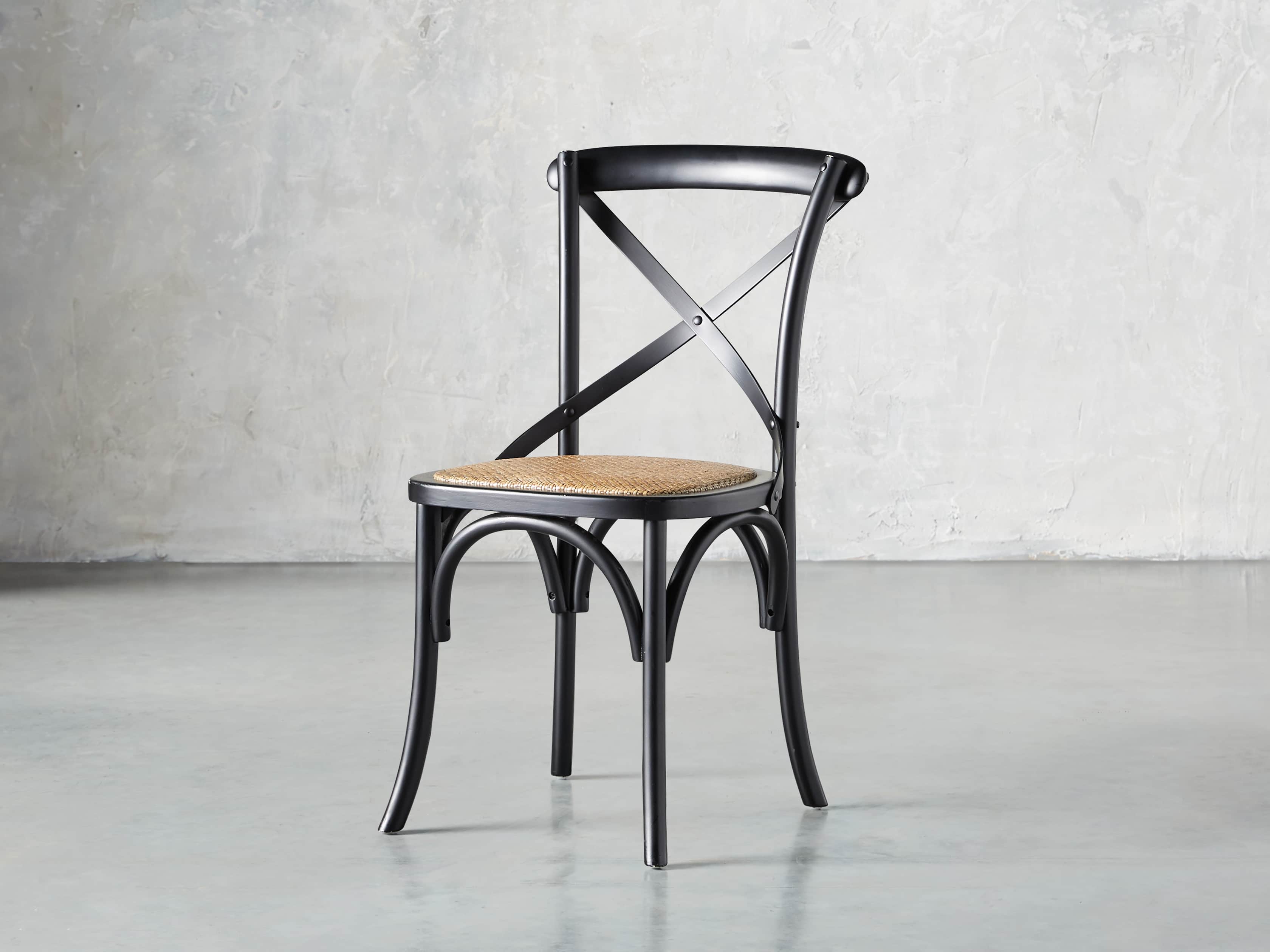 Chaise de salle à manger Cadence avec assise en rotin noir uni