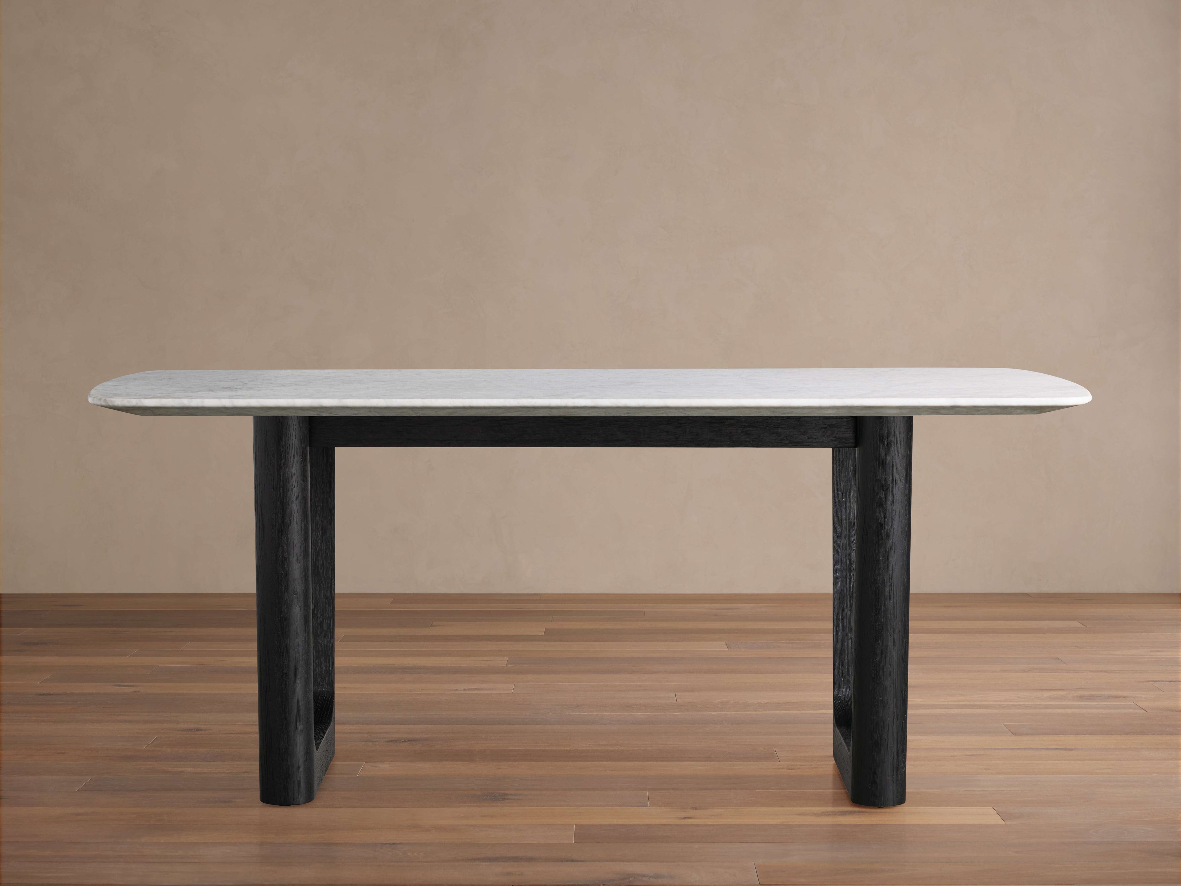 Table à manger en pierre Saint Germain avec base Rennes