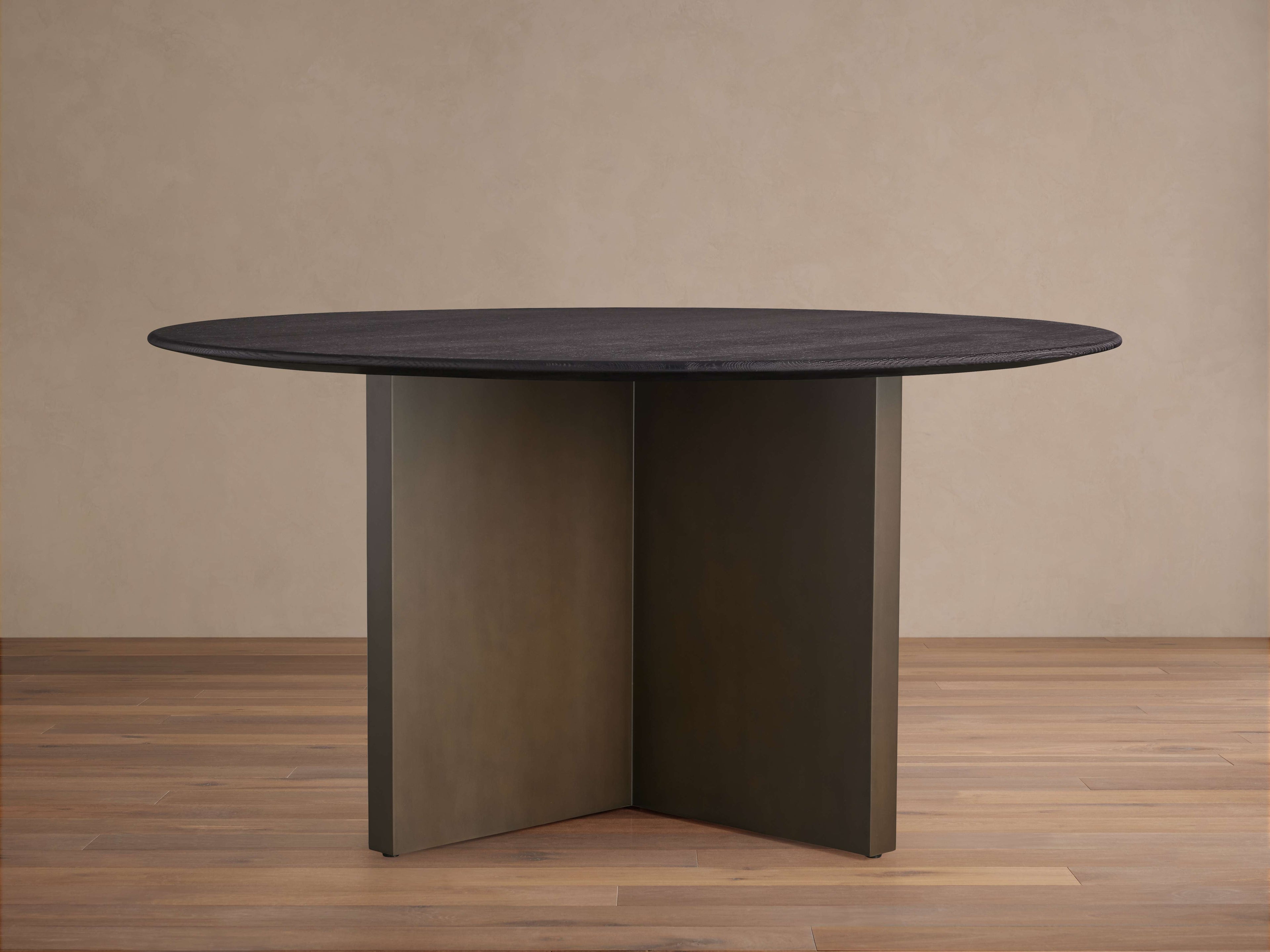 Table à manger ronde en bois Saint Germain avec base Clément