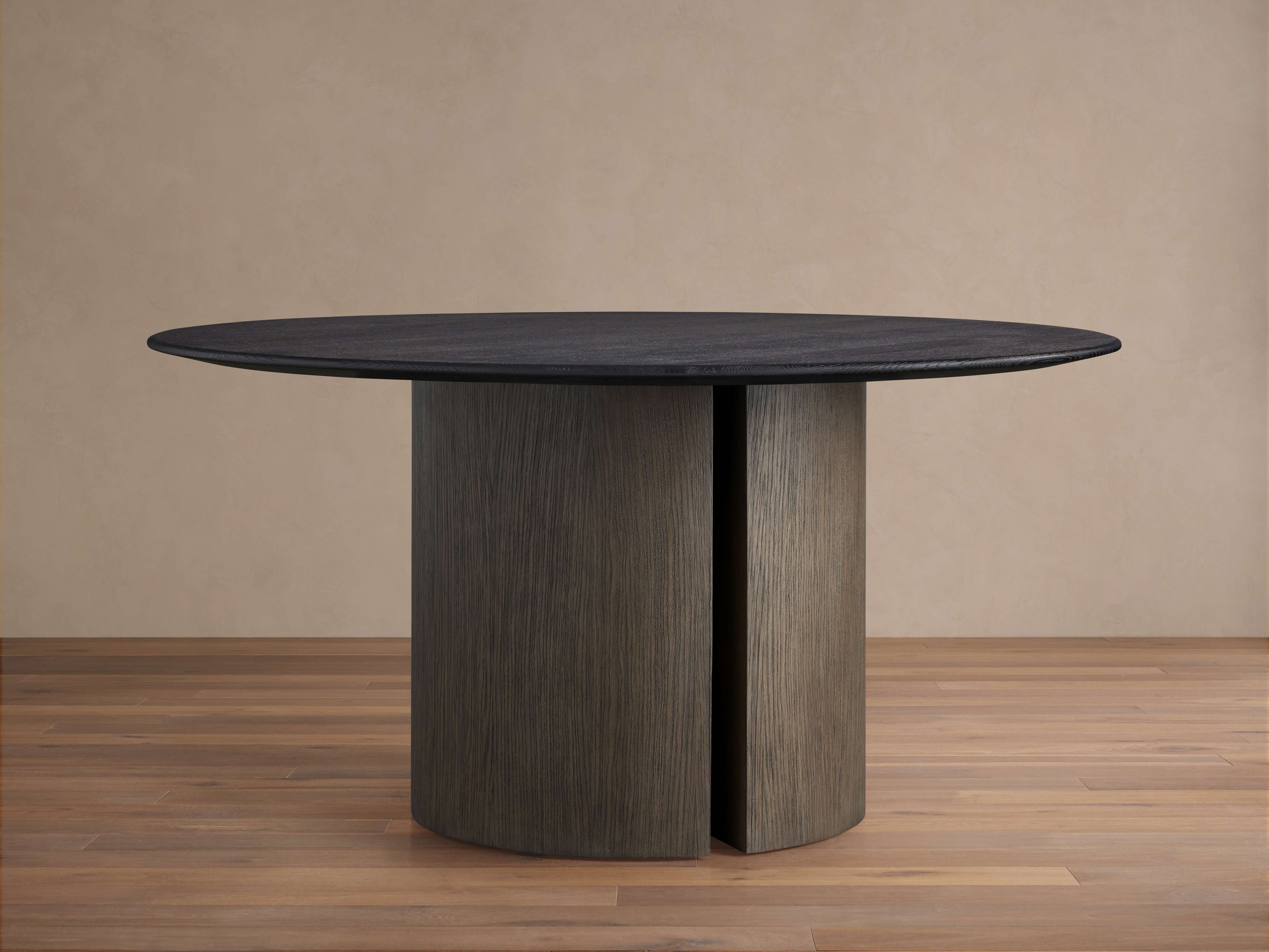 Table à manger ronde en bois Saint Germain avec base dauphine