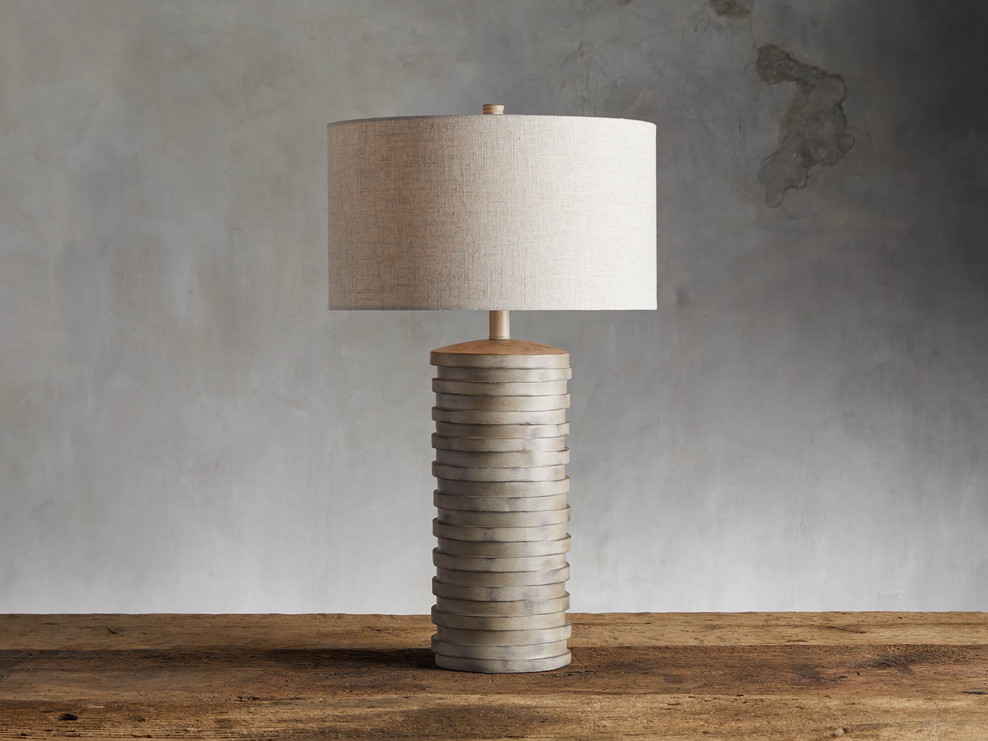 Lampe de table Maeve Taupe
