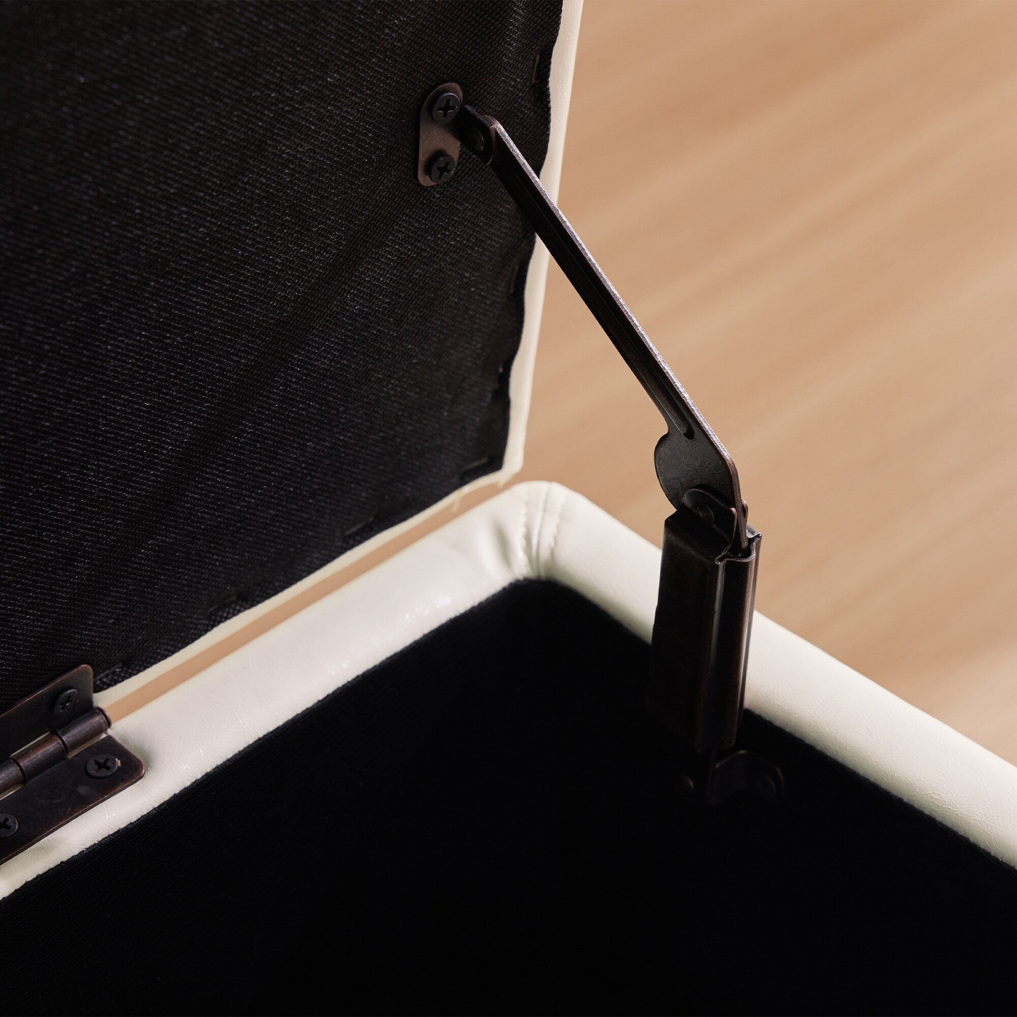 Pouf de rangement rectangulaire rembourré 50,3 x 17,50 x 18 po - Similicuir