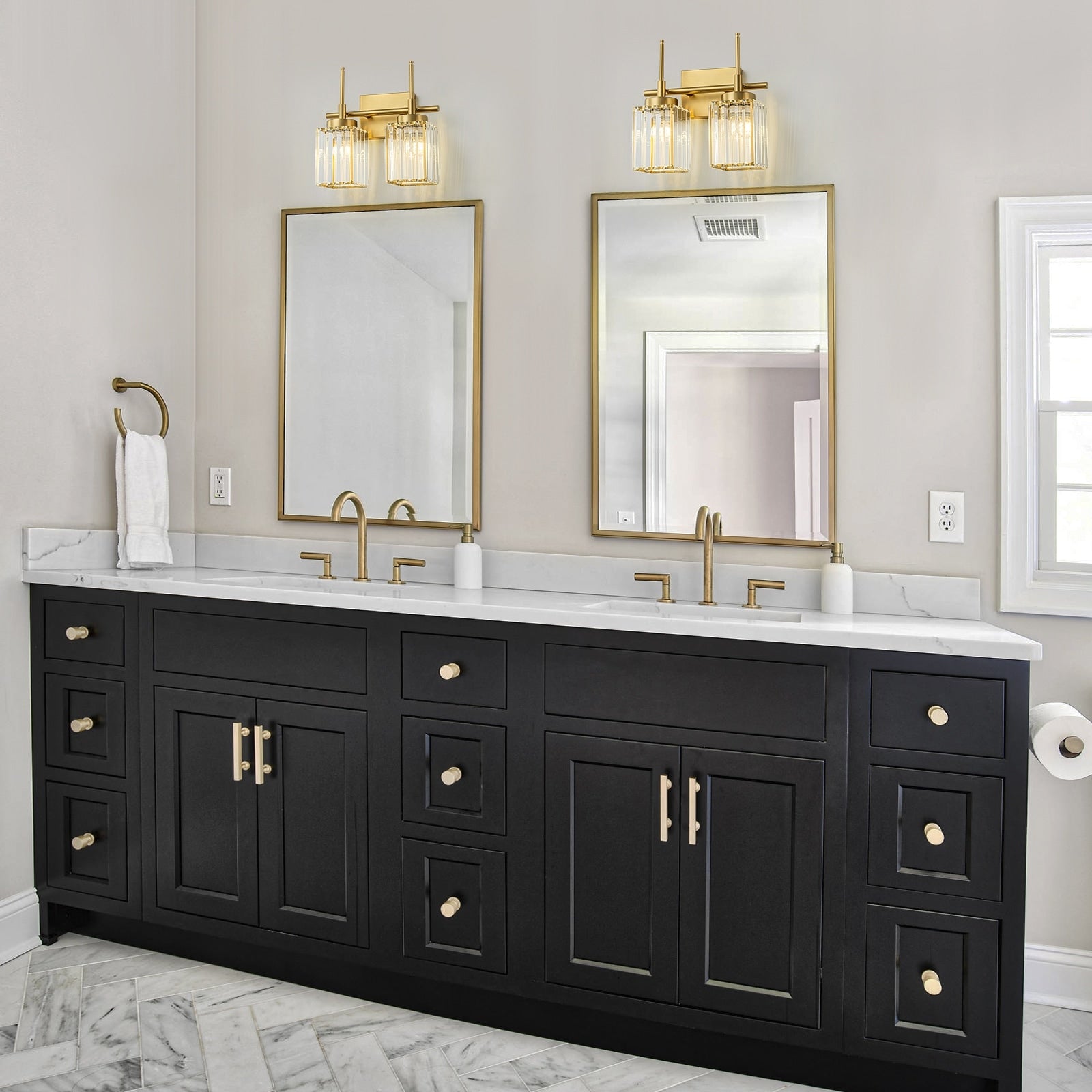 Applique murale moderne dorée à intensité variable, style cylindre glamour pour salle de bain, en cristal, pour meuble-lavabo