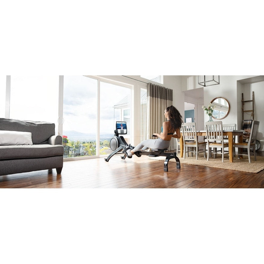 ProForm 750R ; Rameur avec 5 écrans, support de tablette intégré et design compact