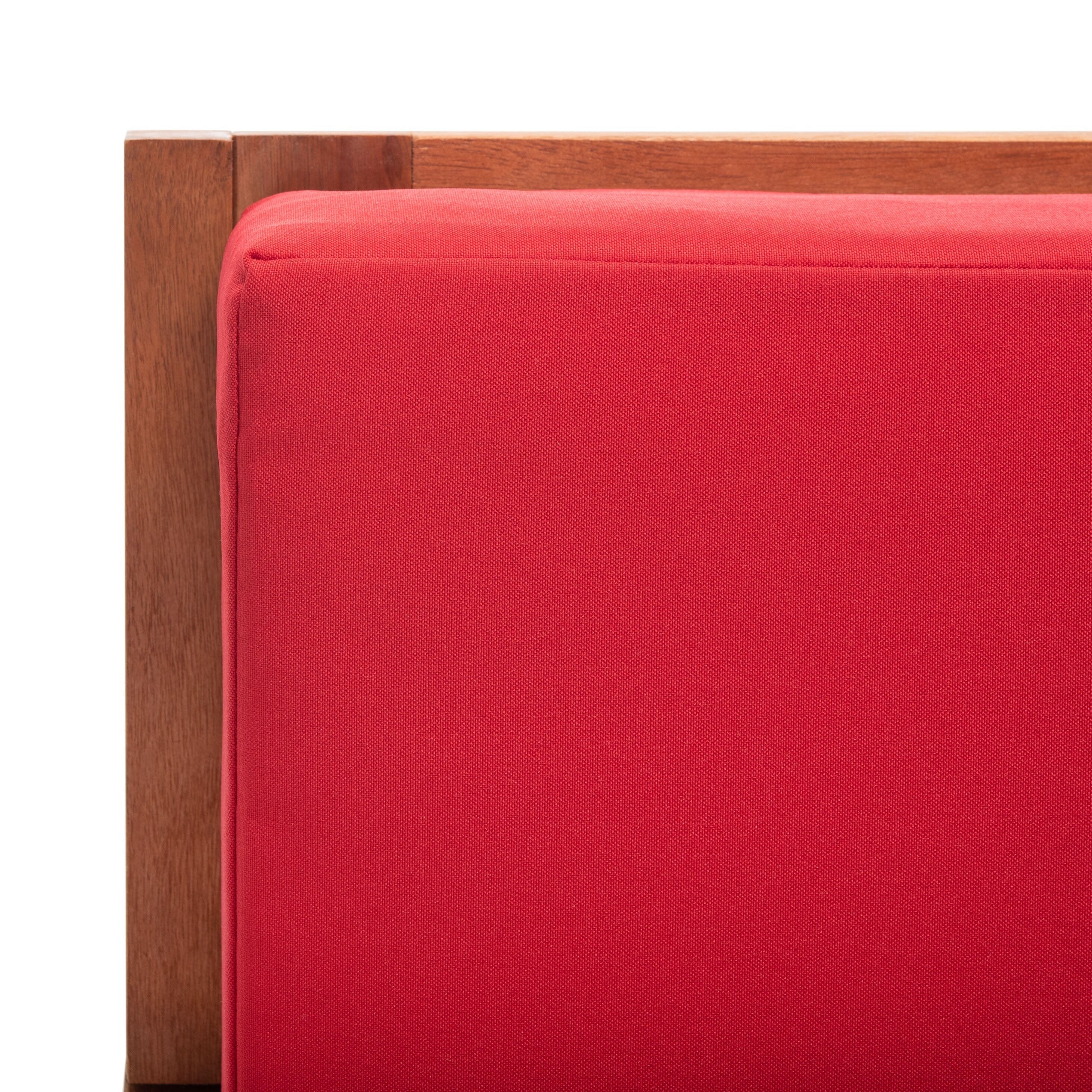 Chaise à bascule d'extérieur Makaila de SAFAVIEH avec coussin - 26 L x 31 P x 38 H